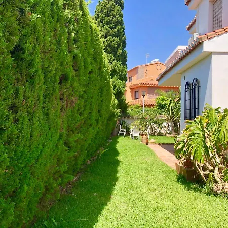 Holiday home Precioso En Junto Al Mar Con Garage Privado