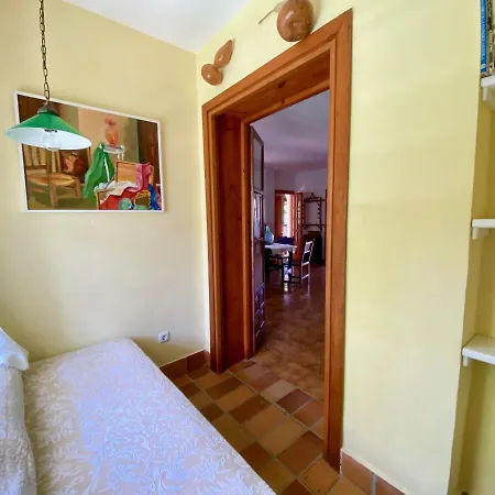 Precioso En Junto Al Mar Con Garage Privado * Almunecar