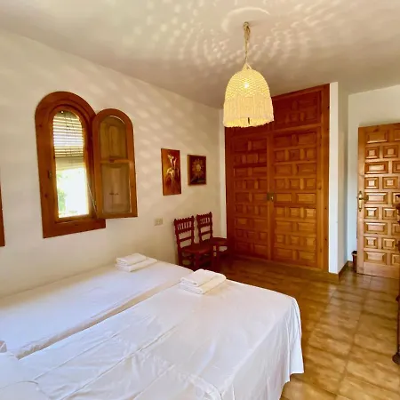 Precioso En Junto Al Mar Con Garage Privado * Almunecar
