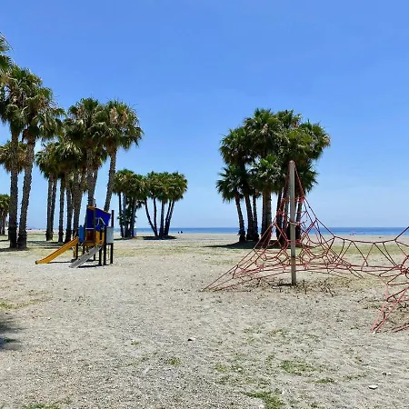 Precioso En Almuñecar Junto Al Mar Con Garage Privado